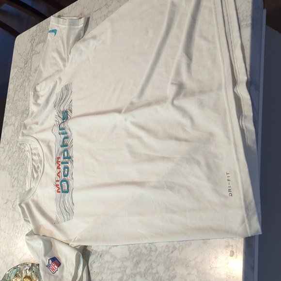 Short Sleeve White Miami Dolphins Size Large "The Nike Tee" Dri-Fit - Picture 7 of 10